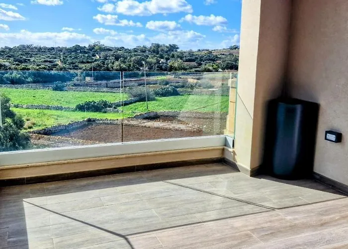 Valley View Apartment